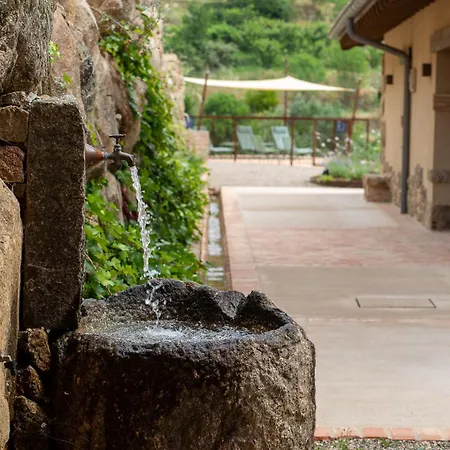 La Garza Y La Paloma Navaconcejo